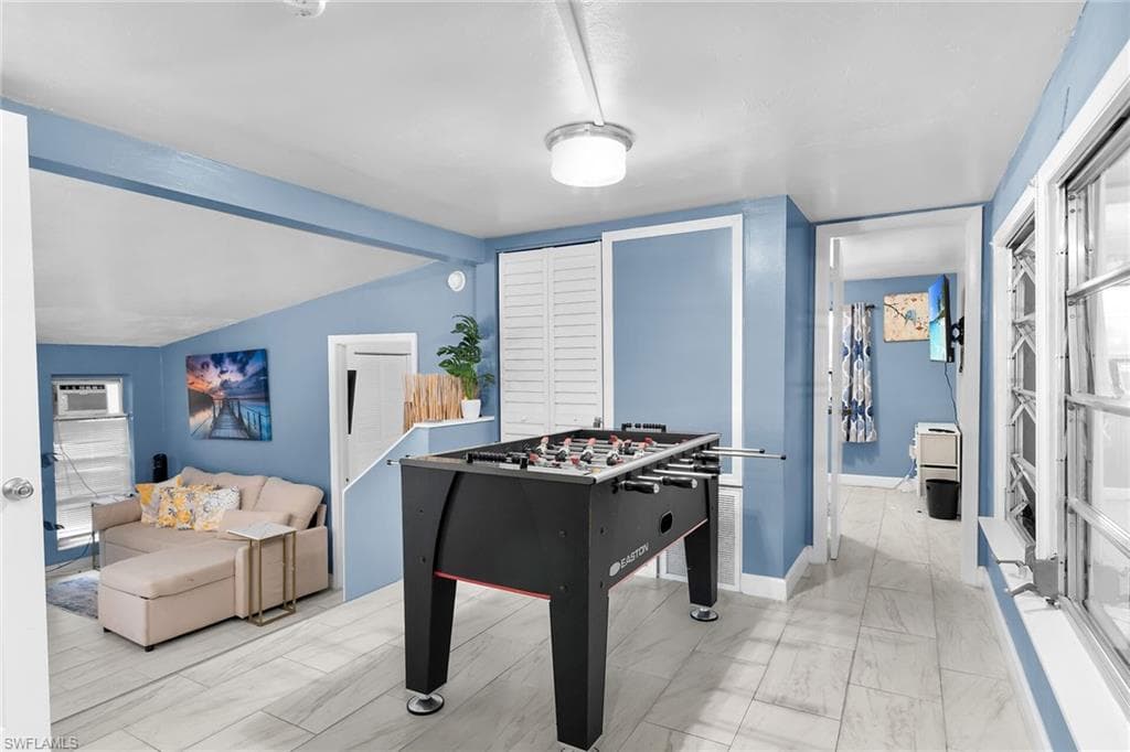 16200 Cathy CT, FORT MYERS FL 33908-8