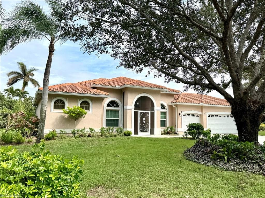 9411 Cedar Creek DR, BONITA SPRINGS FL 34135-1