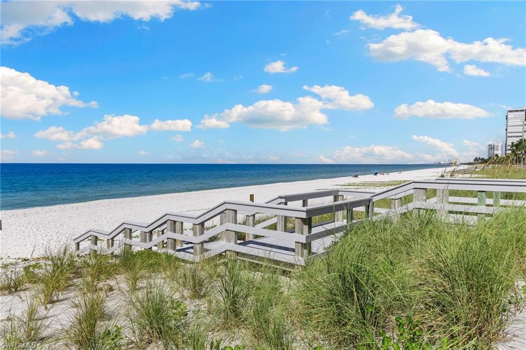 4401 Gulf Shore BLVD N # 1606, NAPLES FL 34103-33