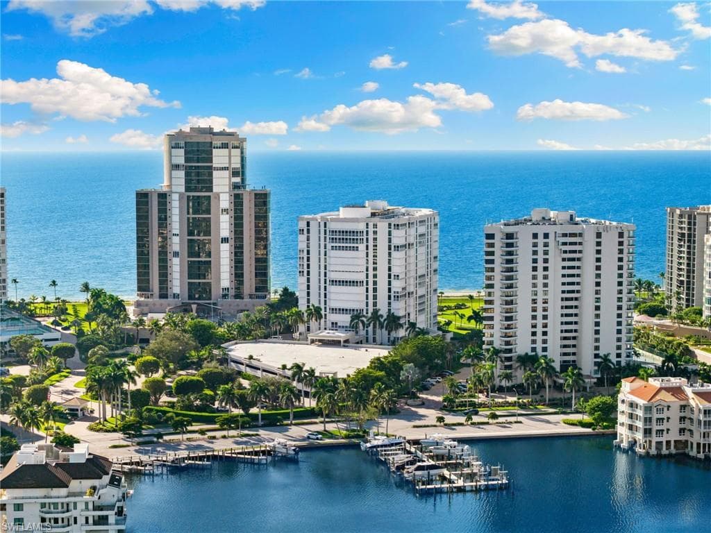 4401 Gulf Shore BLVD N # 1606, NAPLES FL 34103-40