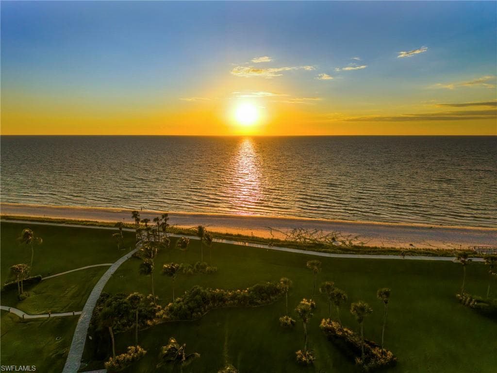 4401 Gulf Shore BLVD N # 1606, NAPLES FL 34103-49