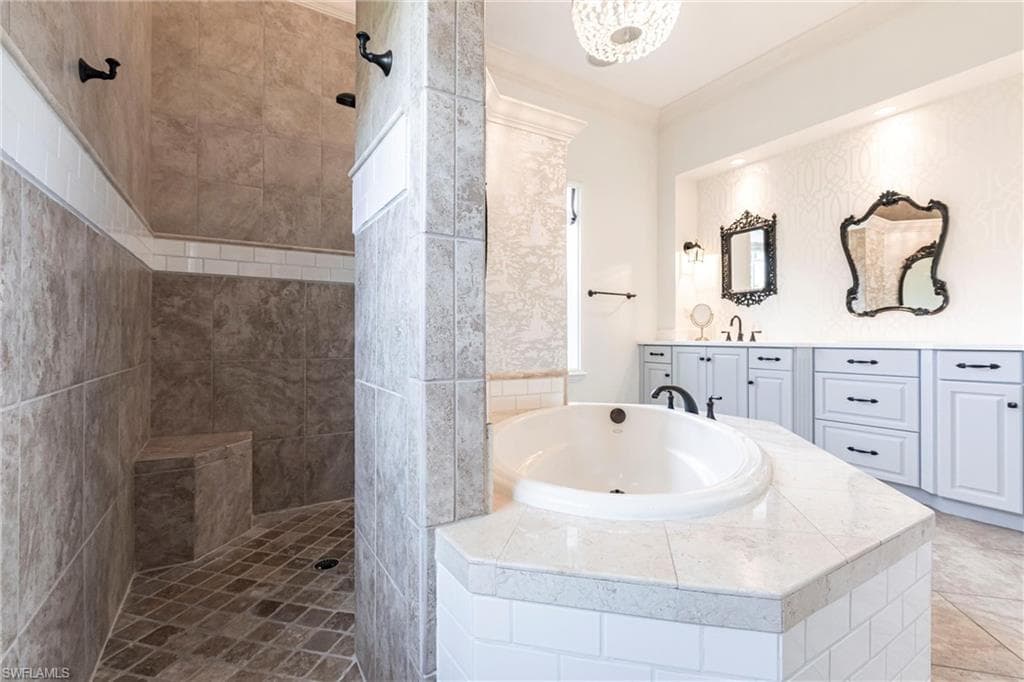 3841 River Point DR, FORT MYERS FL 33905-24