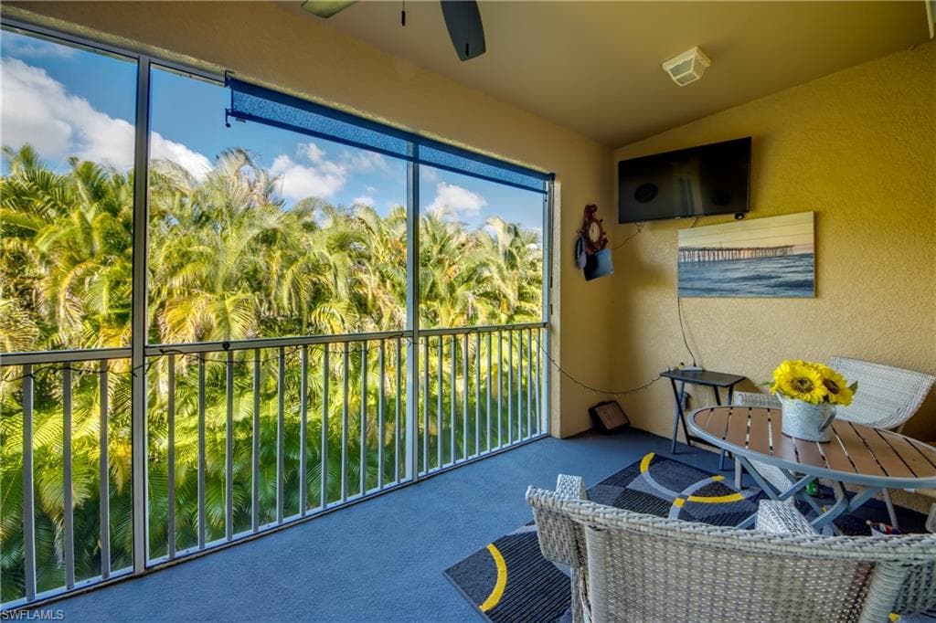 1051 Winding Pines CIR # 203, CAPE CORAL FL 33909-23