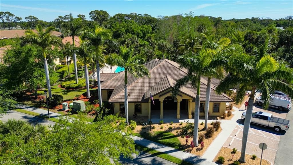 1051 Winding Pines CIR # 203, CAPE CORAL FL 33909-33