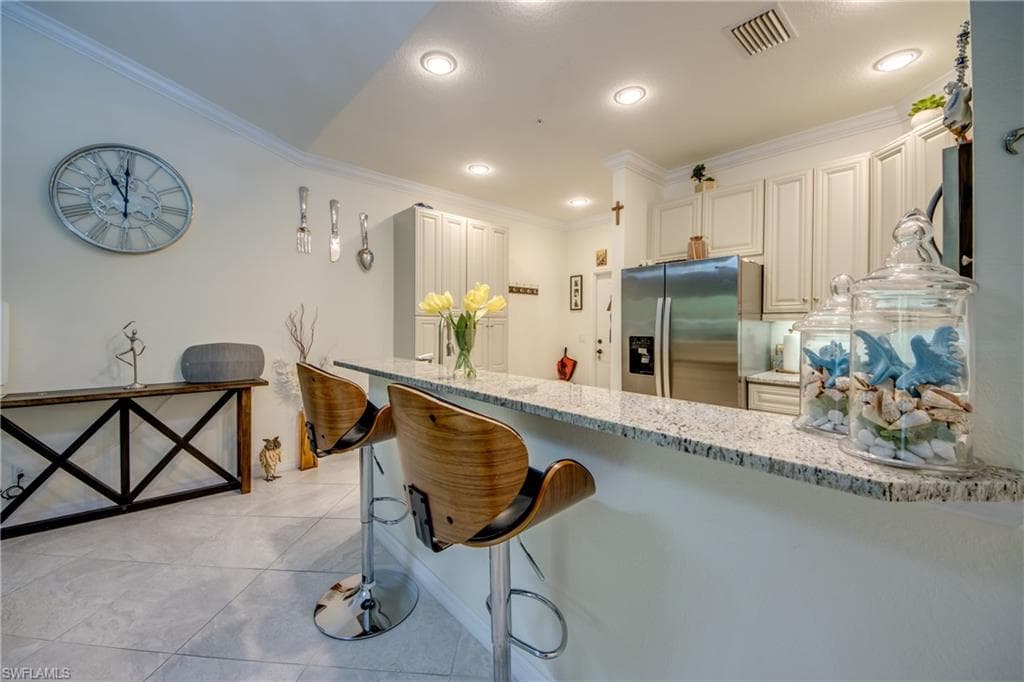 1051 Winding Pines CIR # 203, CAPE CORAL FL 33909-10