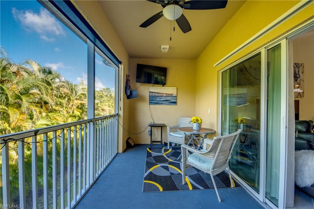 1051 Winding Pines CIR # 203, CAPE CORAL FL 33909-24