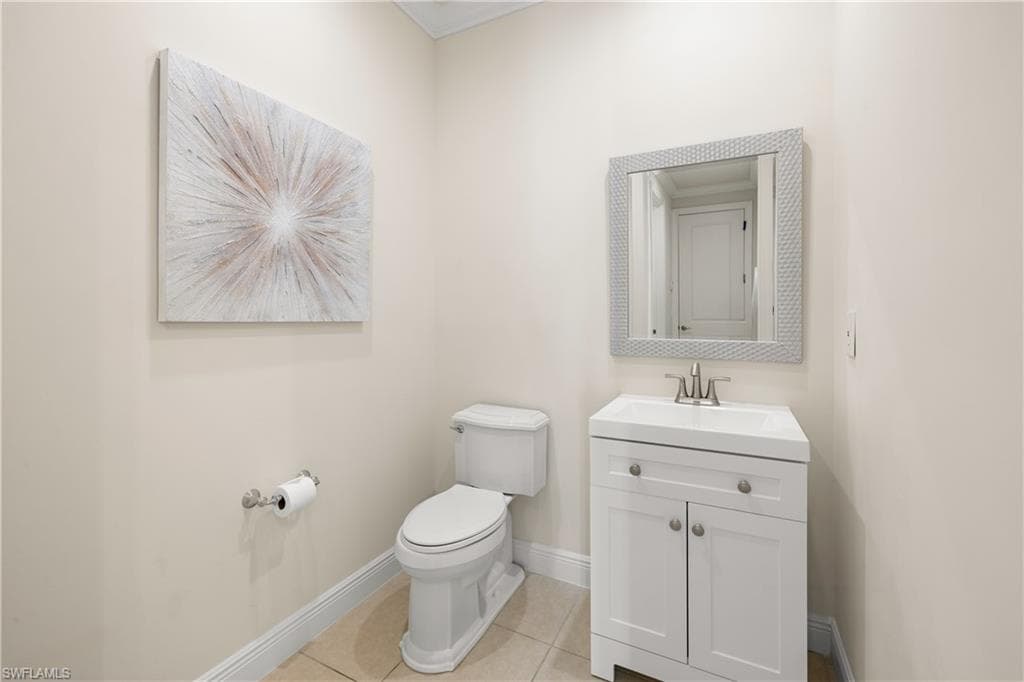 10137 Florence CIR, NAPLES FL 34119-25