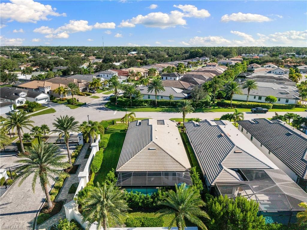 10137 Florence CIR, NAPLES FL 34119-39