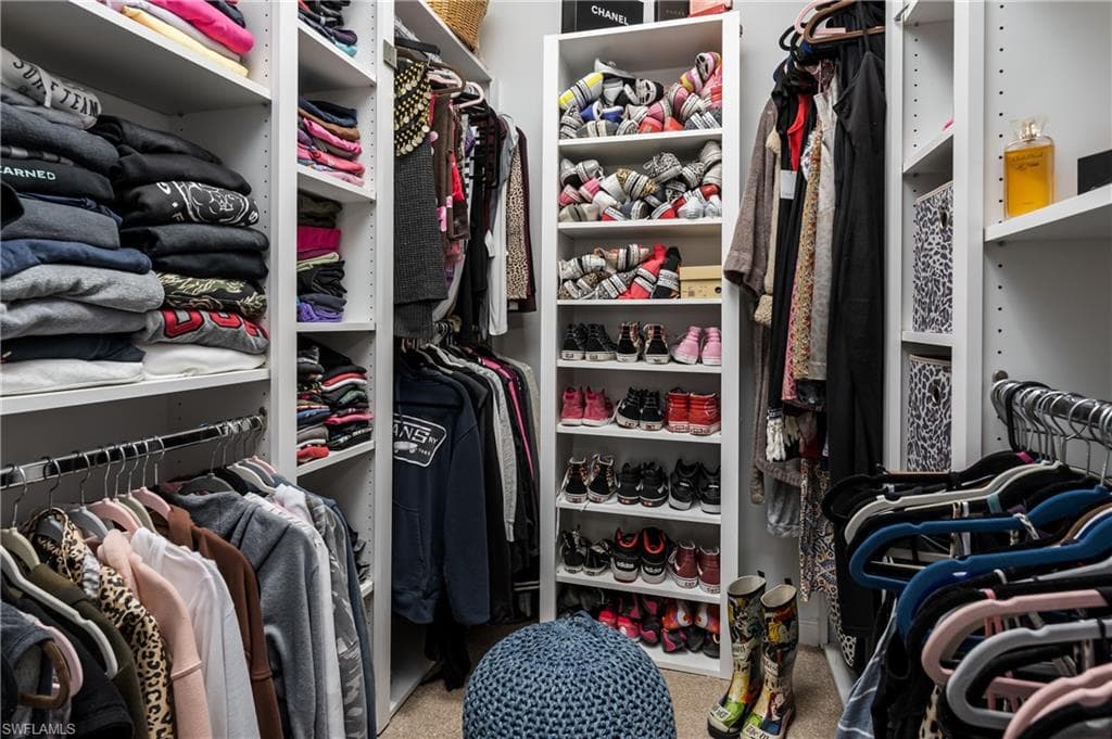 28700 Alessandria CIR, BONITA SPRINGS FL 34135-32