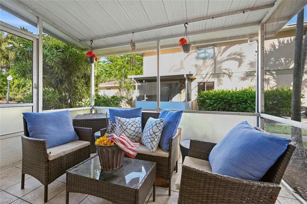 3371 Alouette CIR # 2, FORT MYERS FL 33907-16