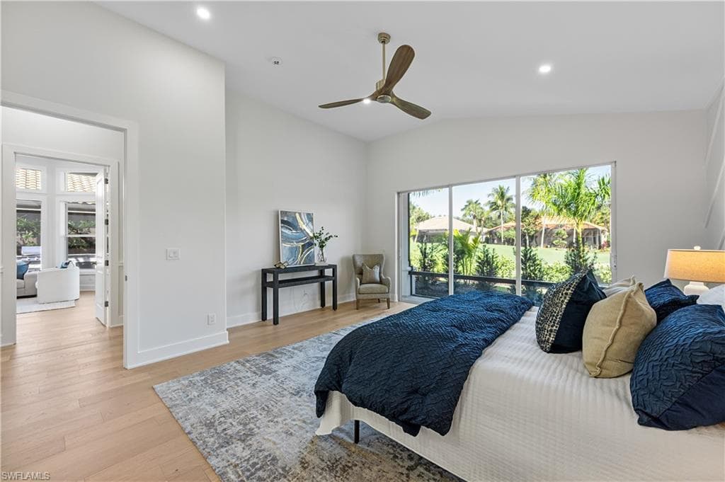 3133 Terramar DR, NAPLES FL 34119-26