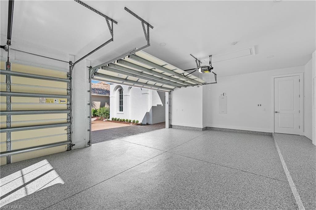 3133 Terramar DR, NAPLES FL 34119-45