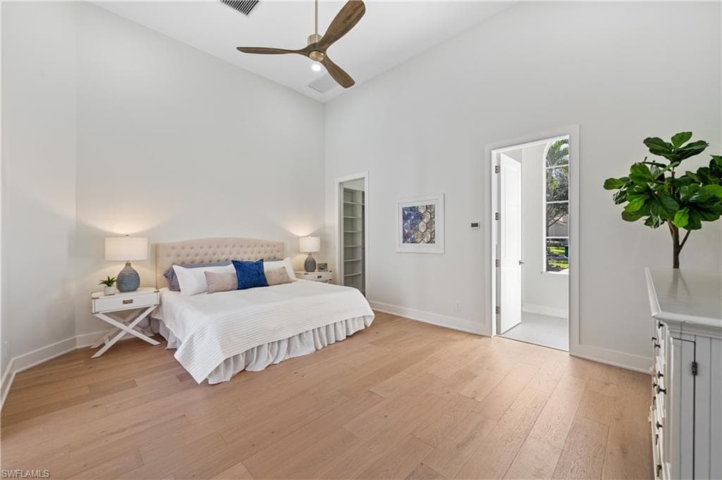 3133 Terramar DR, NAPLES FL 34119-35