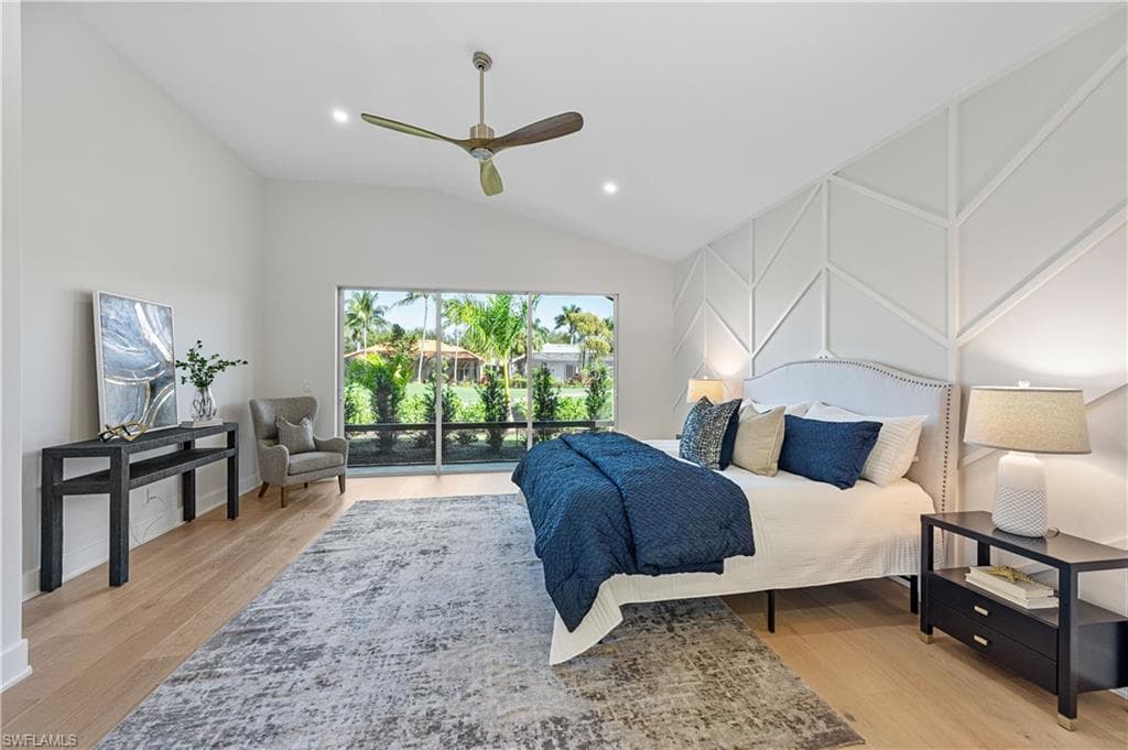 3133 Terramar DR, NAPLES FL 34119-27