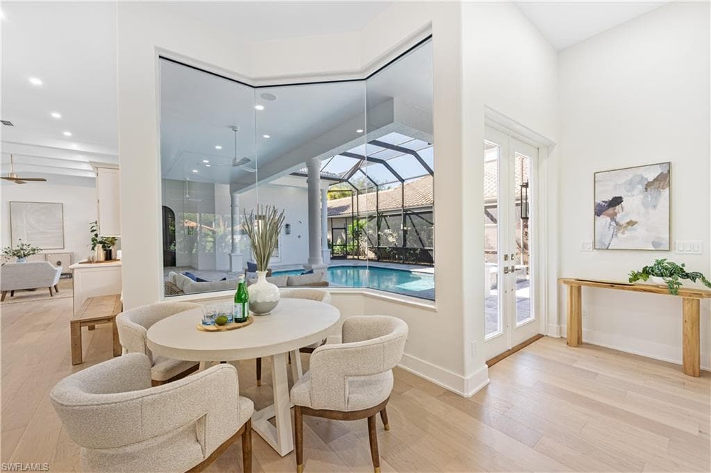 3133 Terramar DR, NAPLES FL 34119-19