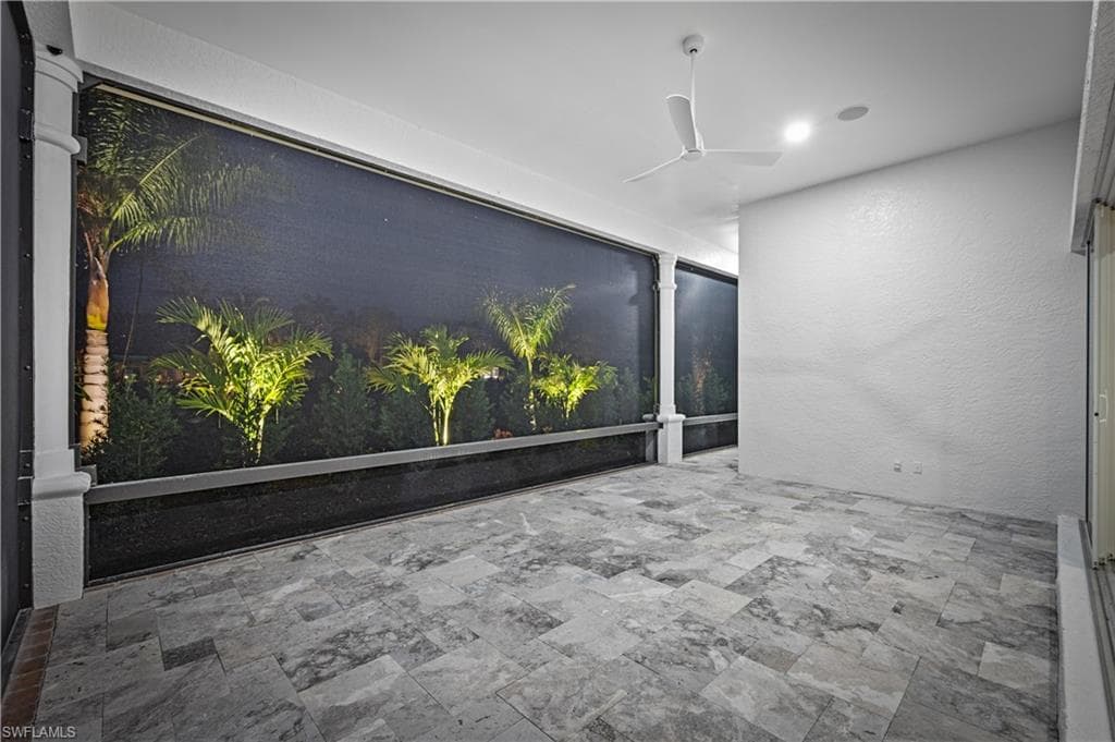 3133 Terramar DR, NAPLES FL 34119-40