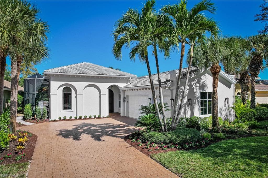 3133 Terramar DR, NAPLES FL 34119-14
