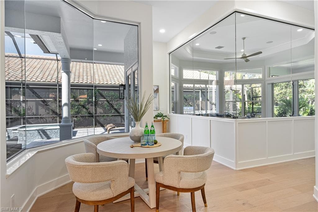 3133 Terramar DR, NAPLES FL 34119-18