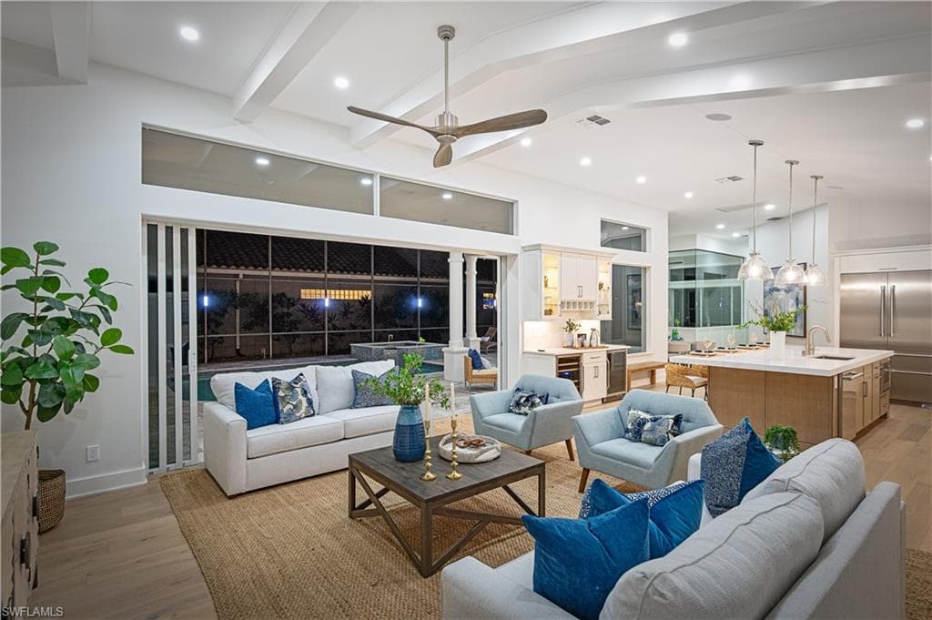 3133 Terramar DR, NAPLES FL 34119-20