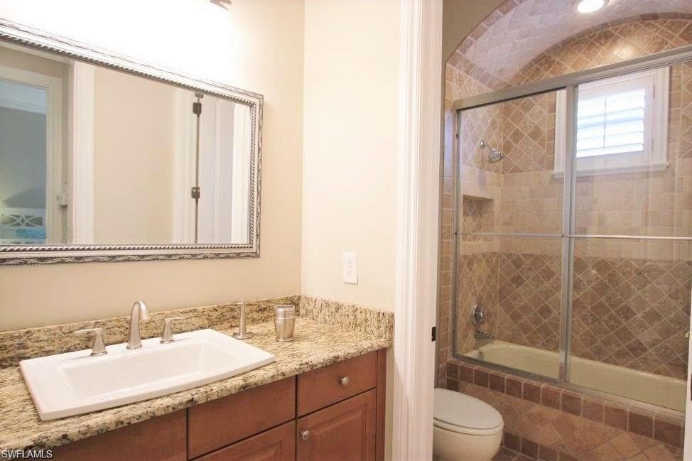 20091 Palermo Lake CT, ESTERO FL 33928-15