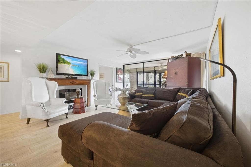 4604 Flagship DR # 103, FORT MYERS FL 33919-5
