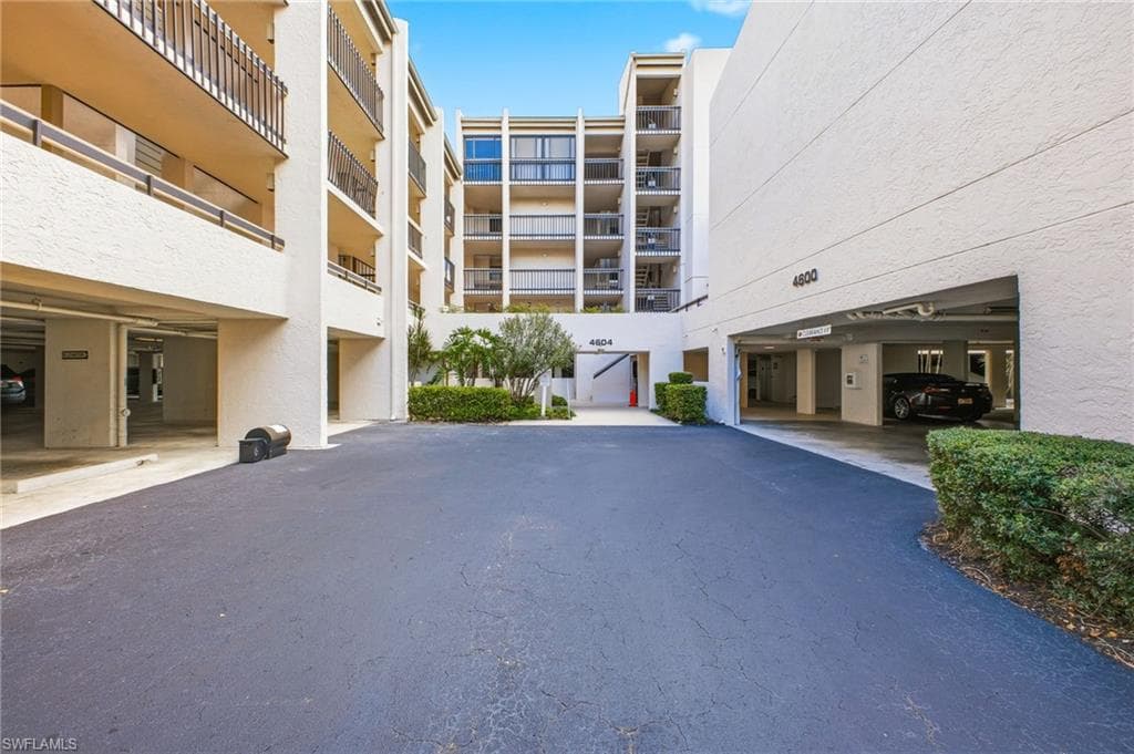4604 Flagship DR # 103, FORT MYERS FL 33919-23