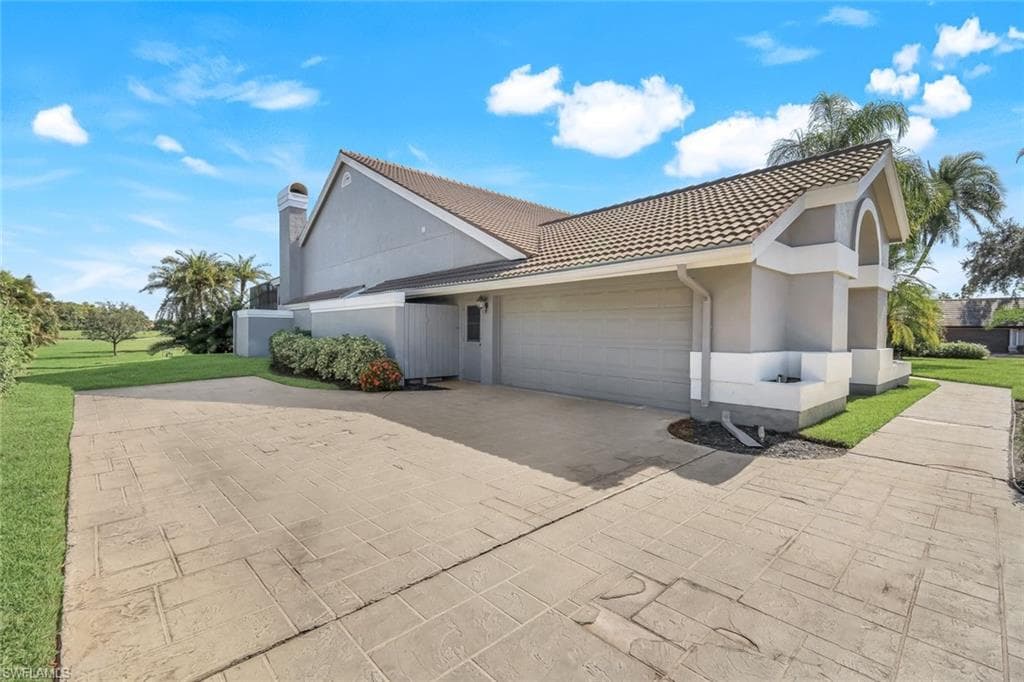 20265 Country Club DR, ESTERO FL 33928-34