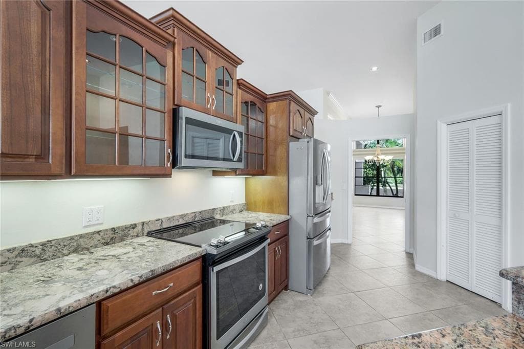 20265 Country Club DR, ESTERO FL 33928-7