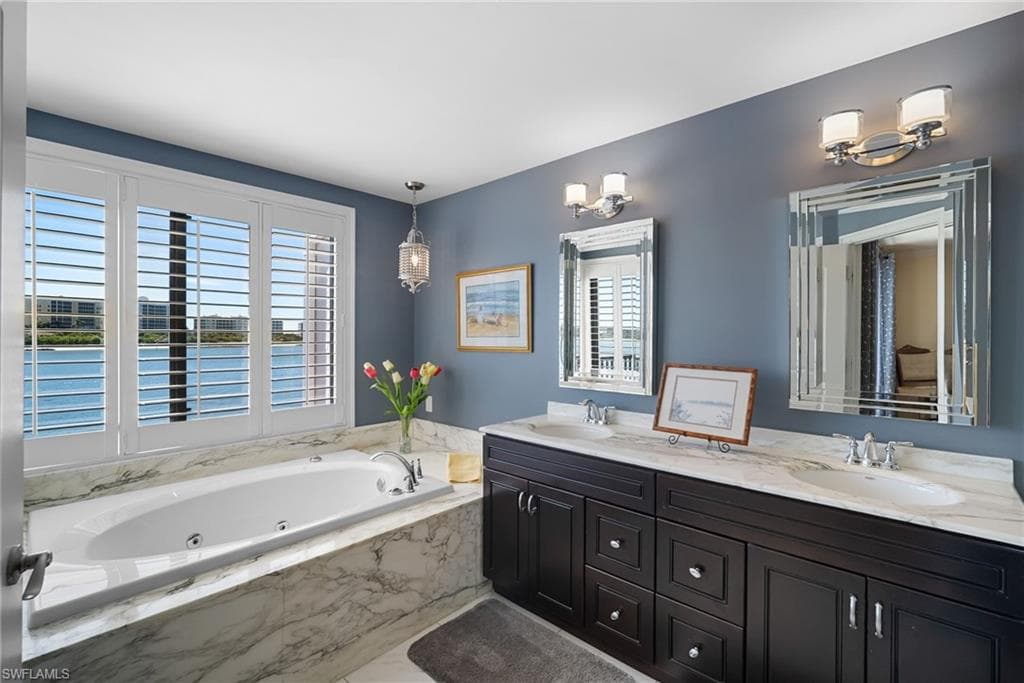 523 La Peninsula BLVD # 523, NAPLES FL 34113-13