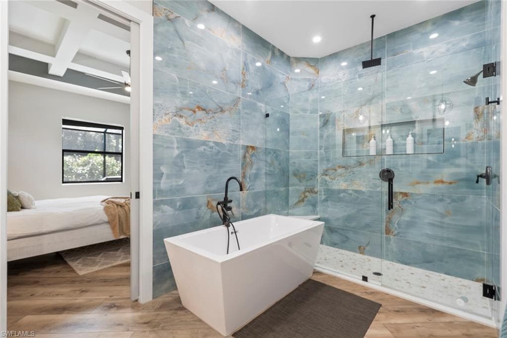 3530 Hibiscus AVE, NAPLES FL 34104-20