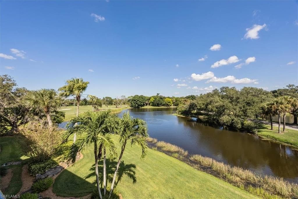 102 Tall Pine LN # 3107, NAPLES FL 34105-4