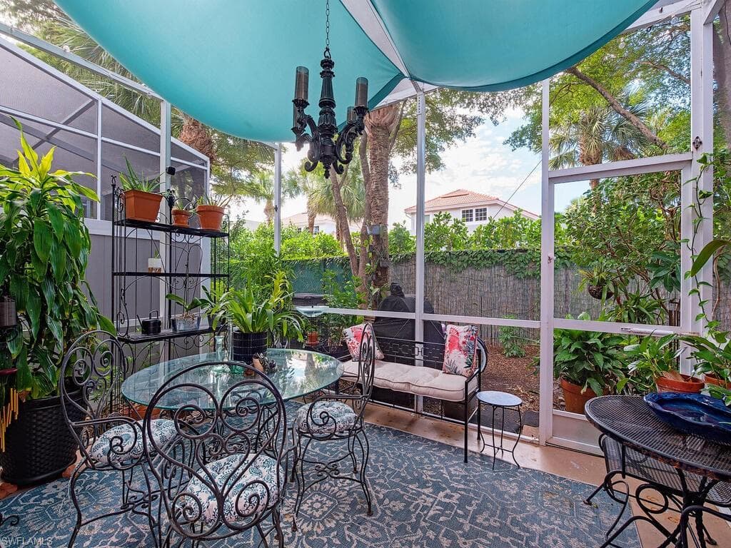 15789 Marcello CIR, NAPLES FL 34110-8