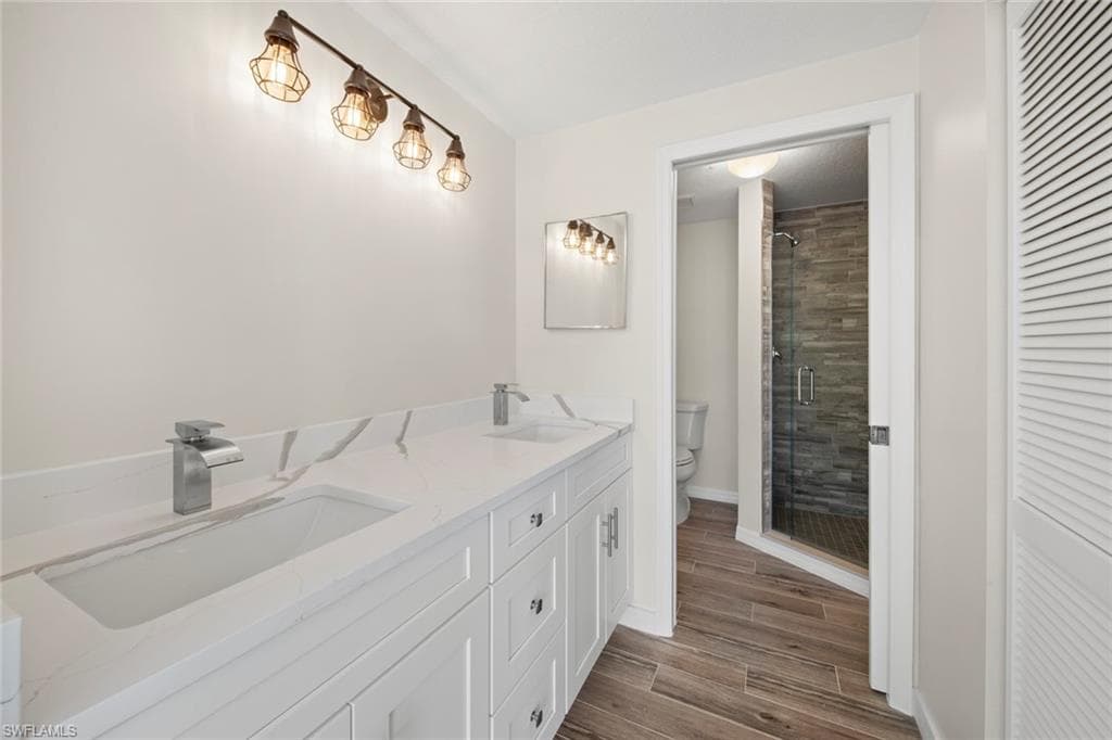 22736 Island Pines WAY S # 201, FORT MYERS BEACH FL 33931-24