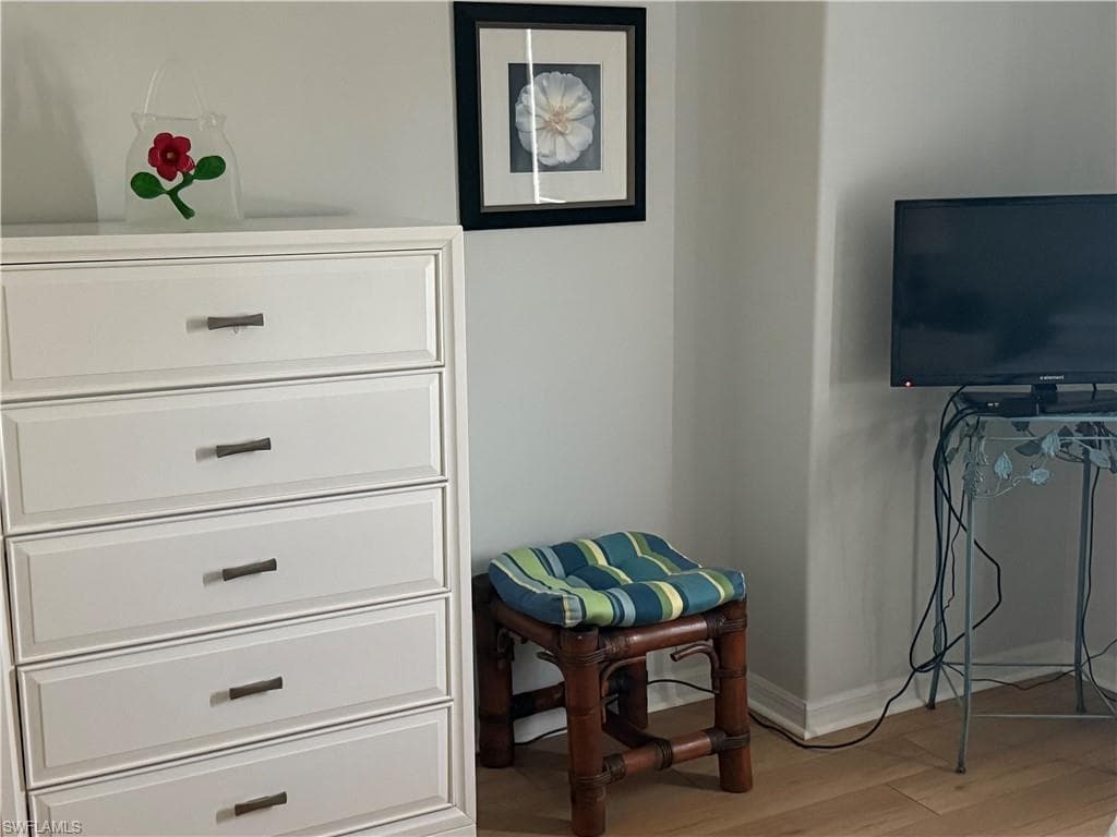 1380 Tiffany LN # 2204, NAPLES FL 34105-22