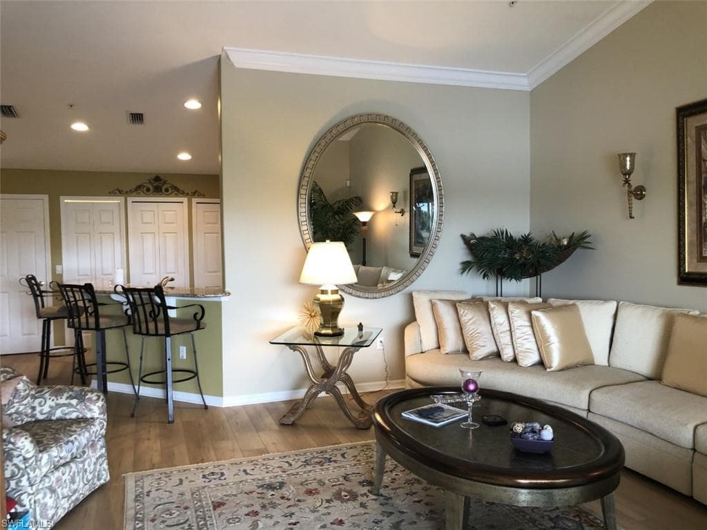 1380 Tiffany LN # 2204, NAPLES FL 34105-8