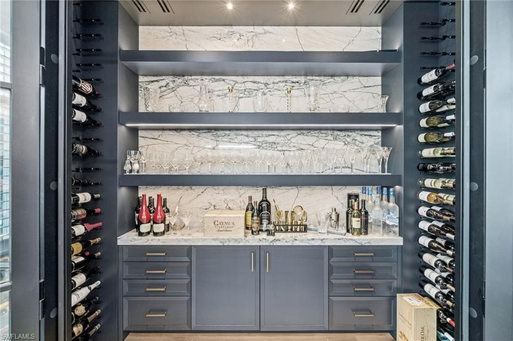 2191 Coach House LN, NAPLES FL 34105-15