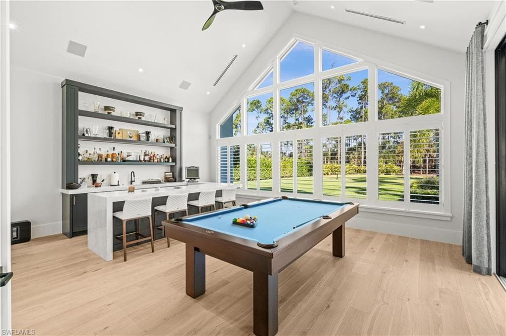 2191 Coach House LN, NAPLES FL 34105-29