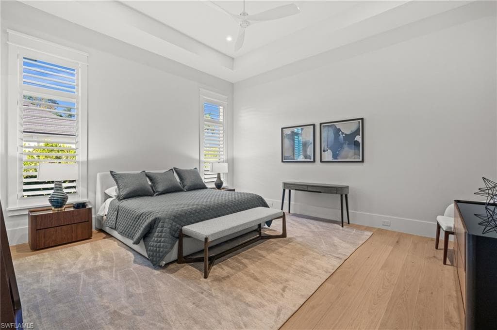 2191 Coach House LN, NAPLES FL 34105-33