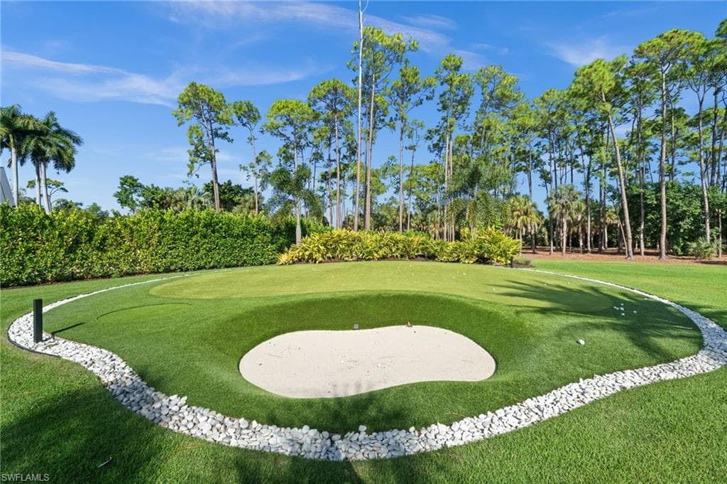 2191 Coach House LN, NAPLES FL 34105-44