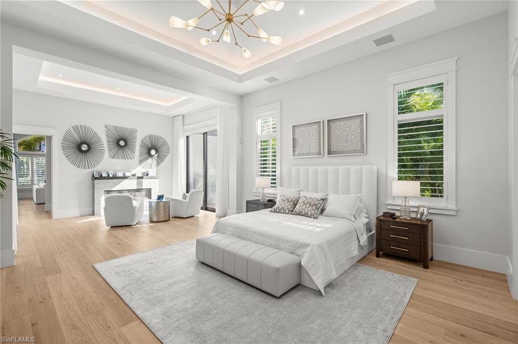 2191 Coach House LN, NAPLES FL 34105-18