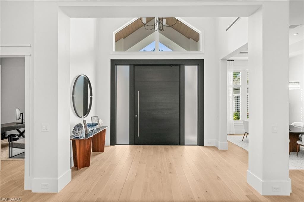 2191 Coach House LN, NAPLES FL 34105-7