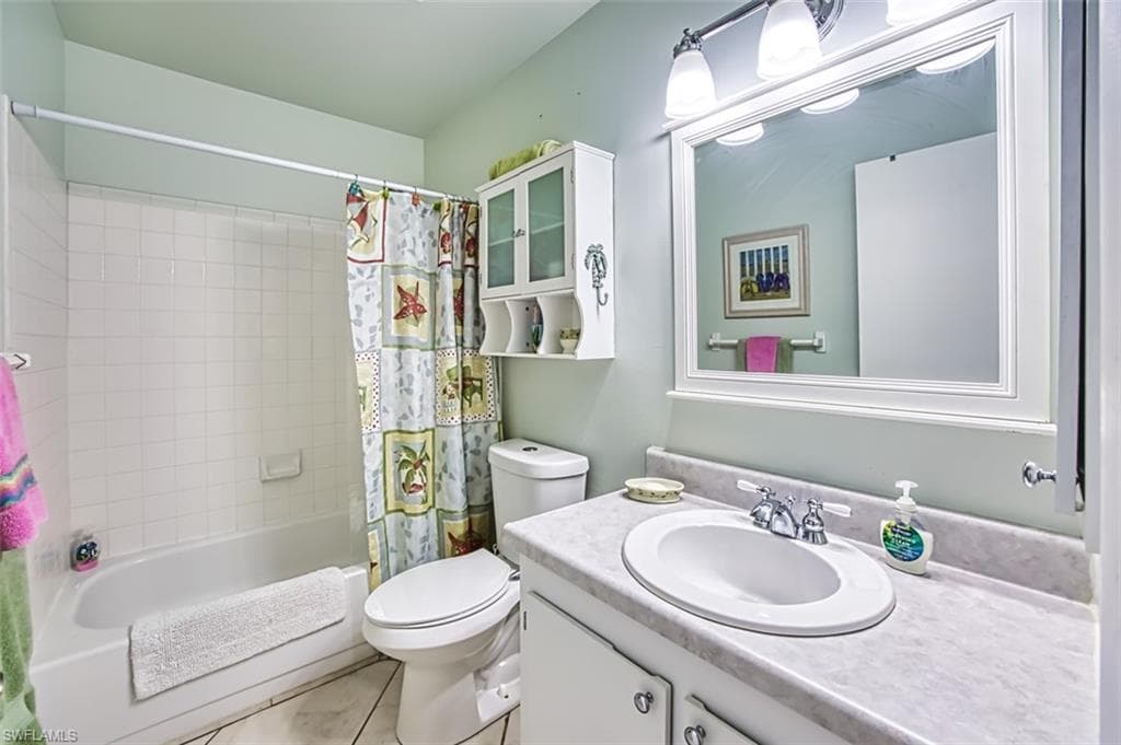 6300 S Pointe BLVD # 223, FORT MYERS FL 33919-28