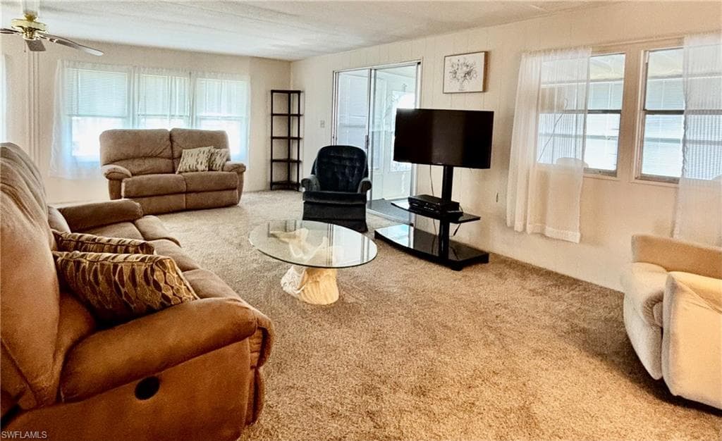 511 Pine Tree CT, NORTH FORT MYERS FL 33917-13