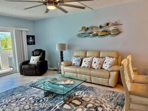 60 Pelican ST W # 106, NAPLES FL 34113-9