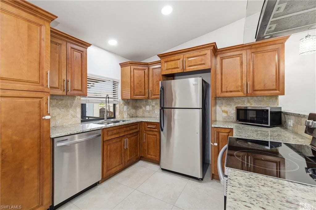 18554 Zinnia RD, FORT MYERS FL 33967-4