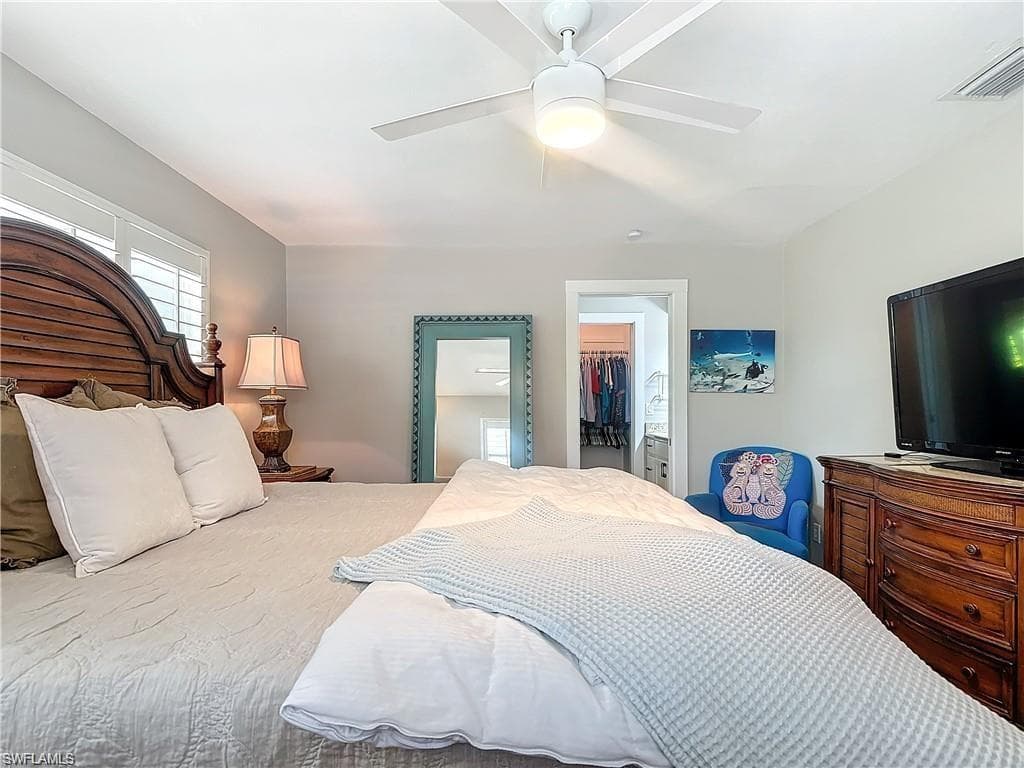 2818 SE 17th PL, CAPE CORAL FL 33904-29