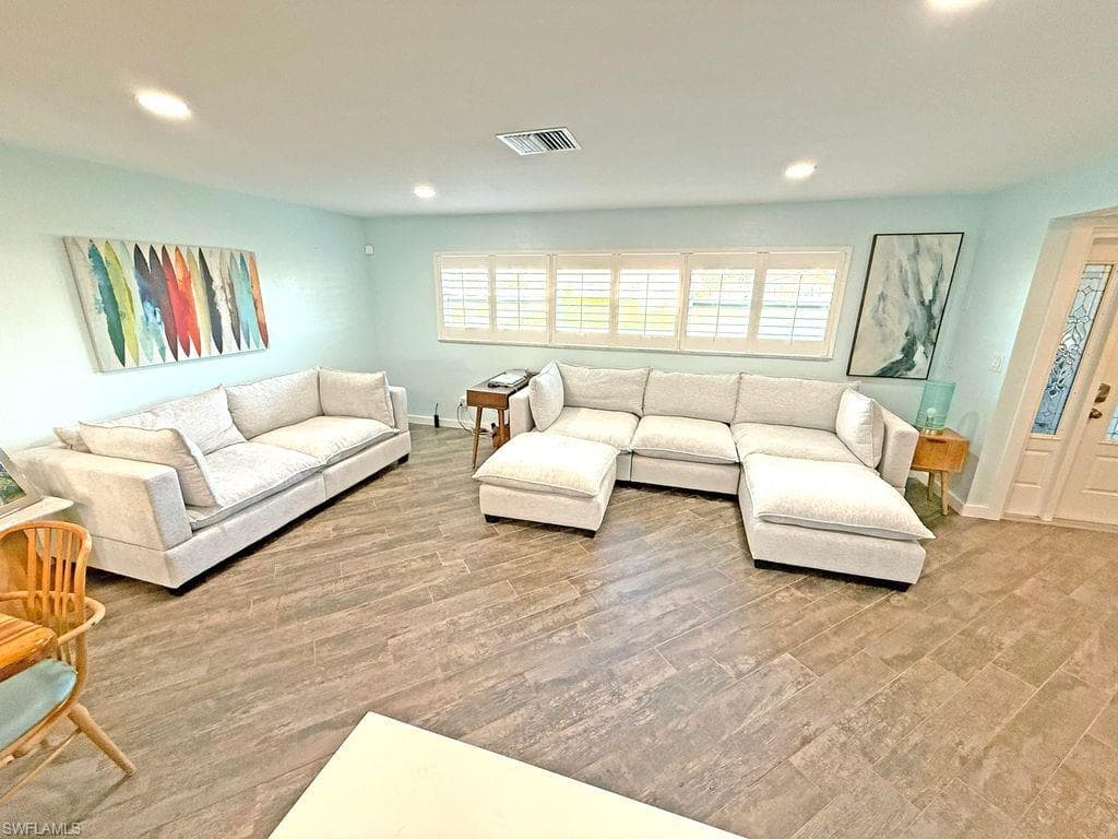 2818 SE 17th PL, CAPE CORAL FL 33904-17