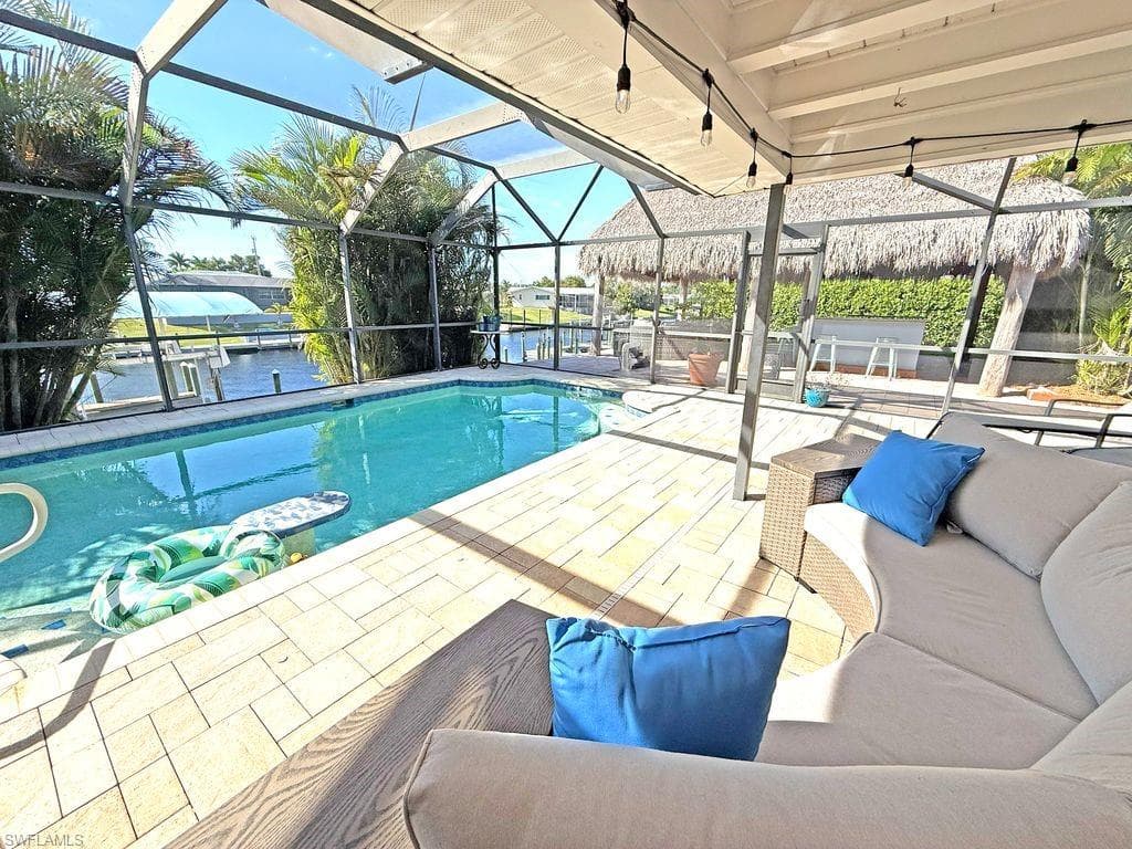 2818 SE 17th PL, CAPE CORAL FL 33904-3