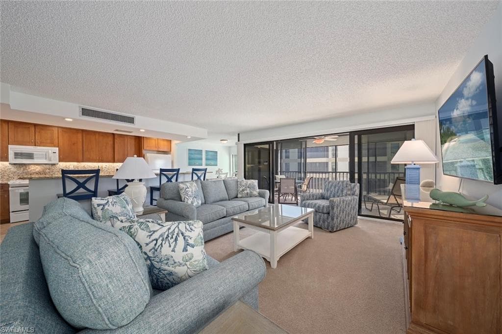 2721 W Gulf DR # 213, SANIBEL FL 33957-1