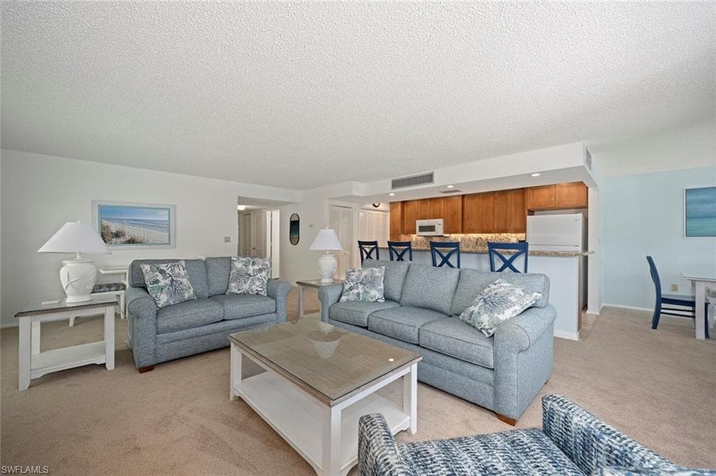 2721 W Gulf DR # 213, SANIBEL FL 33957-4